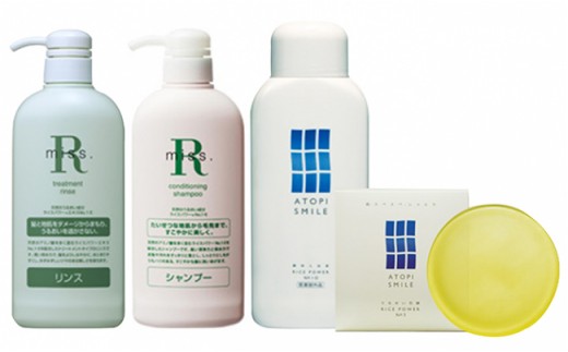 
                  スキンケア セット シャンプー リンス 石けん 石鹸 薬用入浴液 ライスパワーエキス 配合 乾燥肌 保湿 ミスR ミスアール 500ml アトピスマイル 80g 600ml 入浴剤 透明石けん ヘアケア ボディケア お風呂 美容 詰め合わせ 勇心酒造 香川県 綾川町
                