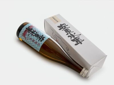 日本酒 山廃 純米酒 安東水軍 720ml ×1本 お酒 酒 地酒 純米 清酒 アルコール ギフト プレゼント 贈答 男性 女性 送料無料 青森 青森県 鰺ヶ沢町