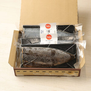 獲れたて土佐の清水さば 〆鯖2枚＆炙り〆鯖1枚セット【R00457】