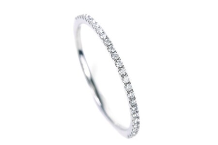 Pt900 プレミアム ハーフエタニティリング WOR-006