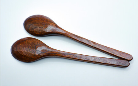 工房Baum 口当たりが良い拭き漆のカレースプーン 2本セット 手彫り 手作り 木工品 軽い 美しい艶 優しい肌触り fg001