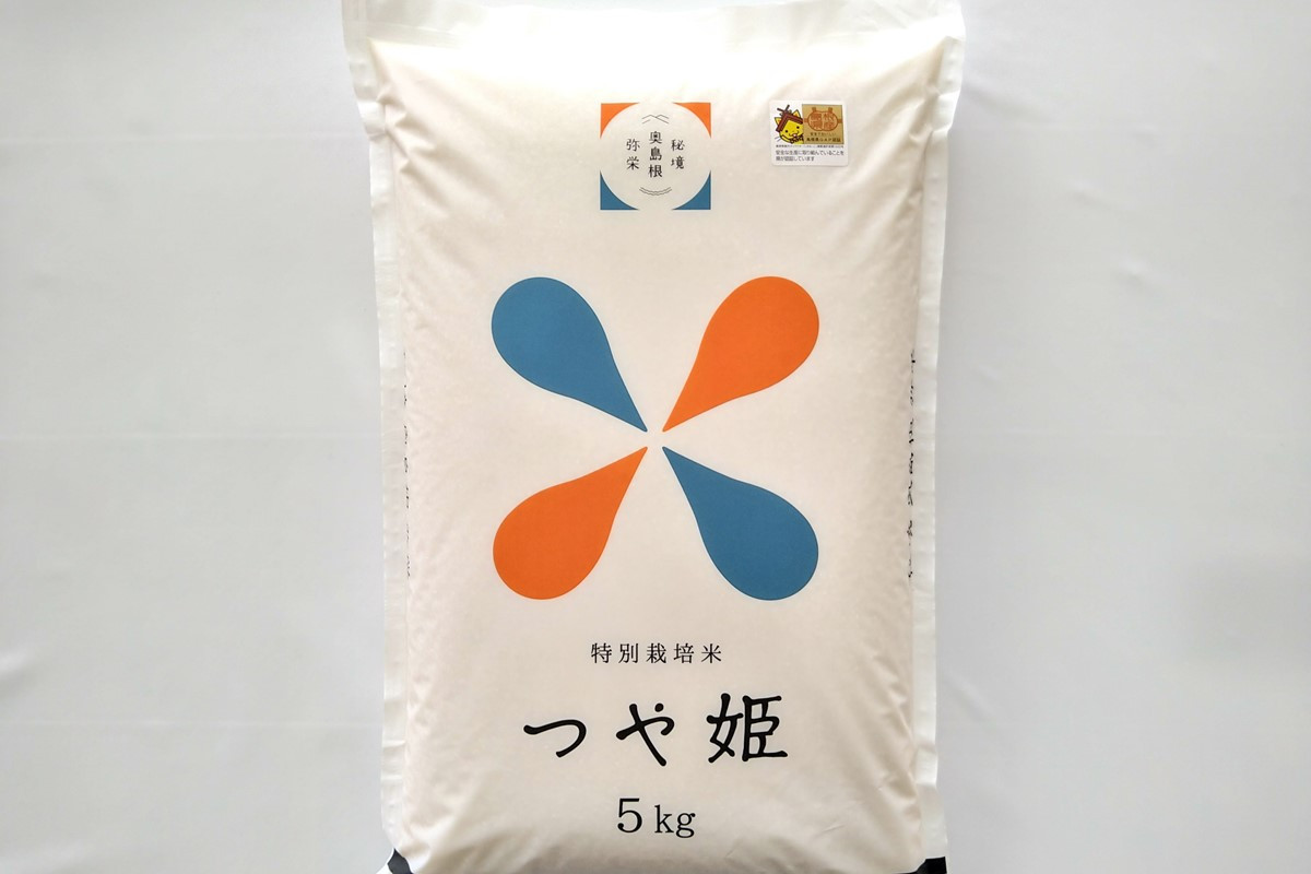 
                  【令和7年産】【定期便】浜田市弥栄町産「秘境奥島根弥栄」つや姫5割減 5kg×6回 米 お米 コメ 精米 白米 玄米 ごはん 国産 定期便 6ヶ月つや姫 【090_1867】
                