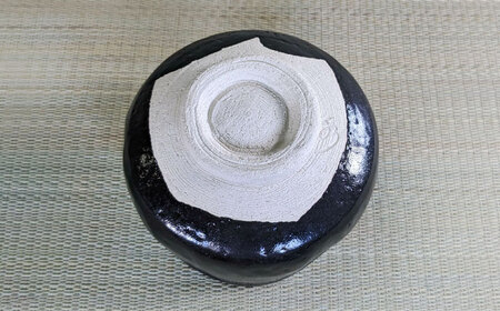 【美濃焼】瀬戸黒茶碗 25 [一品物 手作り 信長焼] 【献上窯元 陽山窯 水野雅之作】[MAA101]