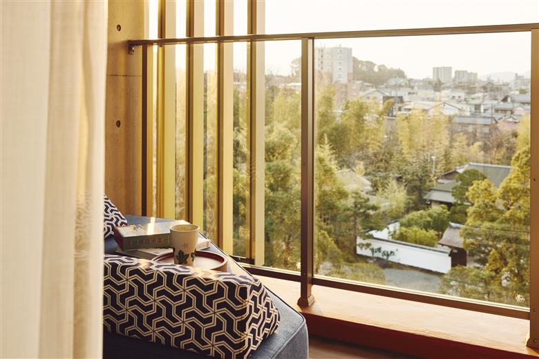 【ホテルインディゴ 犬山有楽苑】如庵ビュールームご宿泊ペア招待券（朝食・夕食付き） | ペア宿泊券 2名分 1泊2食 ホテル 高級 露天風呂 宿泊 休暇 国宝 犬山城 如庵 有楽苑 愛知 岐阜 尾張 