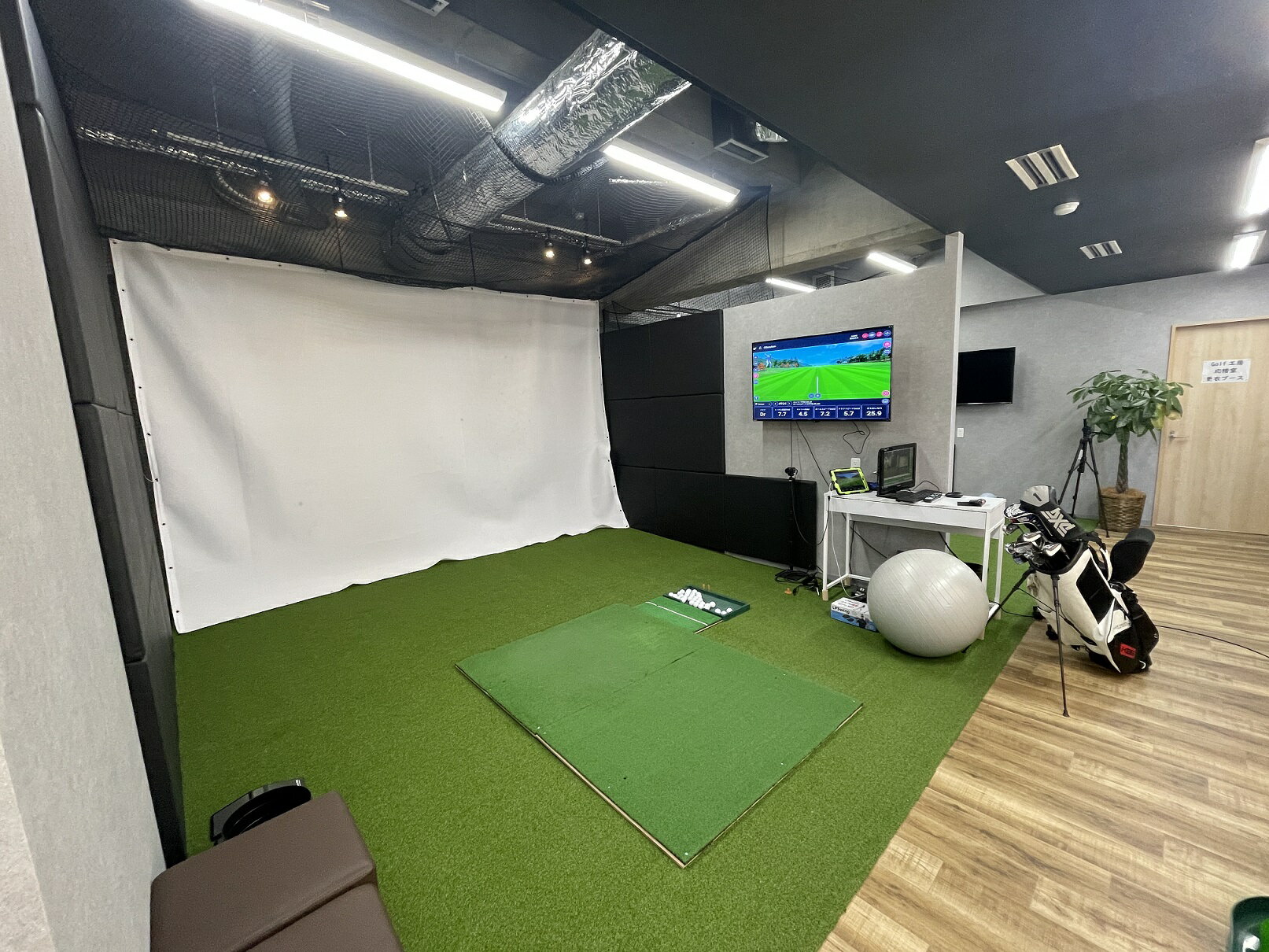 【ふるさと納税】H181　Golf&Body総合研究所　ゴルフレッスン4回券　ライトプラン