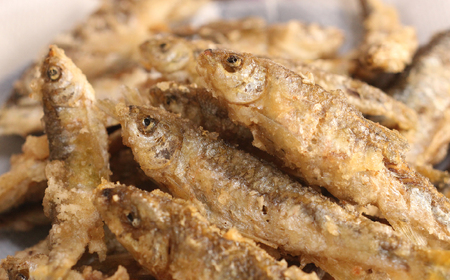 天然オイカワ 那珂川産 30～50尾前後 計300g前後 冷凍 | オイカワ 天然 釣り 川魚 鮮魚 新鮮 北関東 清流 唐揚げ から揚げ 素揚げ 塩焼き 炭火焼 Riverline 栃木県 茂木町