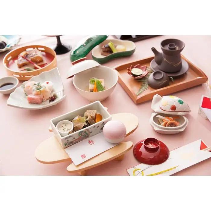 【料亭 左阿彌】昼懐石ペアお食事券
