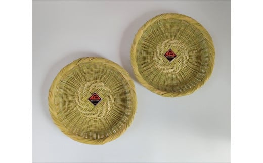 
            富士北麓”勝山”スズ竹細工「小皿」2枚セット クラフト 民芸 伝統技術 木工品 竹工品 和装 仏具 神具 金工品 富士河口湖町 スズ竹細工 工芸品 伝統工芸 日本製 ハンドメイド 手作り ギフト インテリア 竹細工 職人技 民芸品 伝統工芸品 和風デザイン クラフト作品 工芸品通販 竹製品 工房作品 芸術品
          