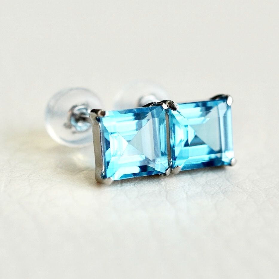 【ジュエリー】Pt900 プラチナ ブルートパーズ 一粒石 ピアス スクエアカット 6mm 保証書付 SIA-3233