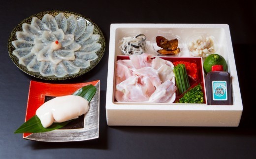 【白子付】臼杵とらふぐ刺しふぐ鍋セット（3人前）［冷蔵］ふく亭別館・高島水産