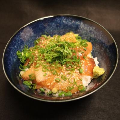 ふるさと納税 津久見市 大分県の郷土料理　ぶりのりゅうきゅう(100g×8食) |  | 02