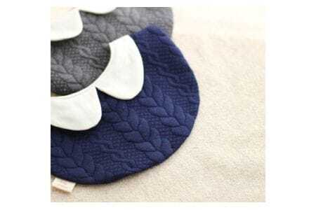 襟付きアラン風ニットキルトスタイ ベージュ ／ ベビー 赤ちゃん 用品 グッズ 山口県 No.134-01