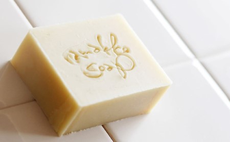 京都産なまこのせっけん namakko soap せっけん 石けん 手作り 石鹸 固形石けん なまこ ナマコ コラーゲン セラミド サポニン 高保湿 無添加 洗顔 洗髪 コールドプロセス製法 なまこ石