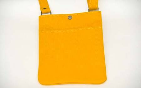 帆布 スマホショルダーバック 前ポケット付 イチョウ （8号帆布） かしわや鞄店 F3S-2472