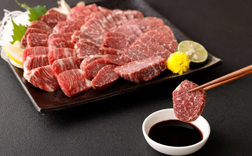 熊本 馬刺し 上霜降り (トロ) 500g＋馬肉ユッケ500g 計1000g セット たれ付き