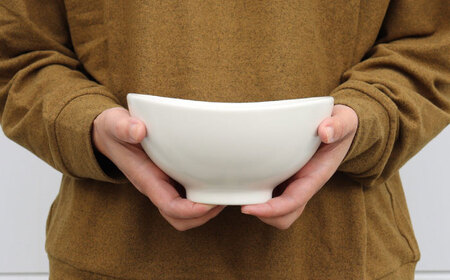 【瀬戸焼】インフィニティ ボウル#3 ホワイト 【セラミック・ジャパン】 /  食器 皿 器 椀 ギフト プレゼント / 瀬戸市[BBBC009]