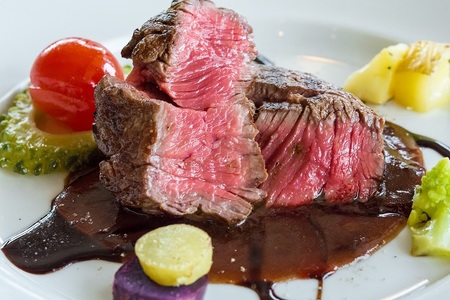 近江牛 特選【ステーキ便り 極み】全12回 （ 肉 牛肉 ブランド牛 三大和牛 和牛 黒毛和牛 贈り物 ギフト プレゼント 滋賀県 竜王 ）