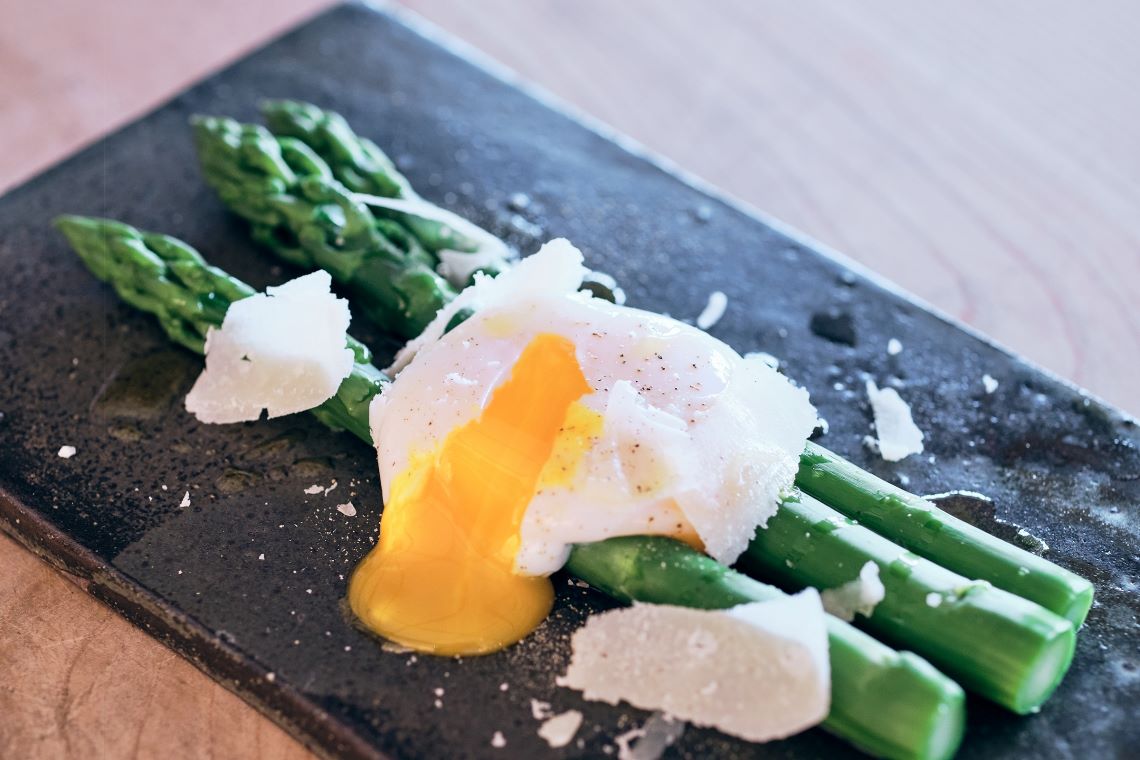 北海道中川町産グリーンアスパラ　M-2Lサイズ1kg【ハウス栽培】