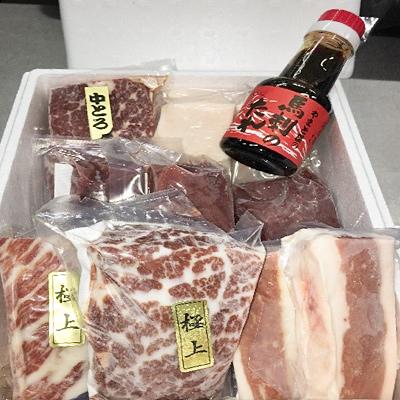 ふるさと納税 宇城市 馬刺セット1.6kg(盛合せ)※タレ付 |  | 02