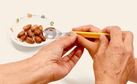 すぷうんおばちゃんの木製三角スプーン＆koigoromo手ぬぐい 左利き用【★星】 |    