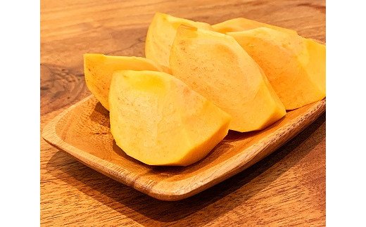 
            【2025年発送分予約】和歌山秋の味覚　平核無柿（ひらたねなしがき）　約2kg　化粧箱入【uot738】
          