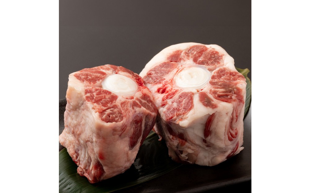 
                  【期間限定】　国産牛テール丸々1本（1本あたり約1kg～1.6kg）
                