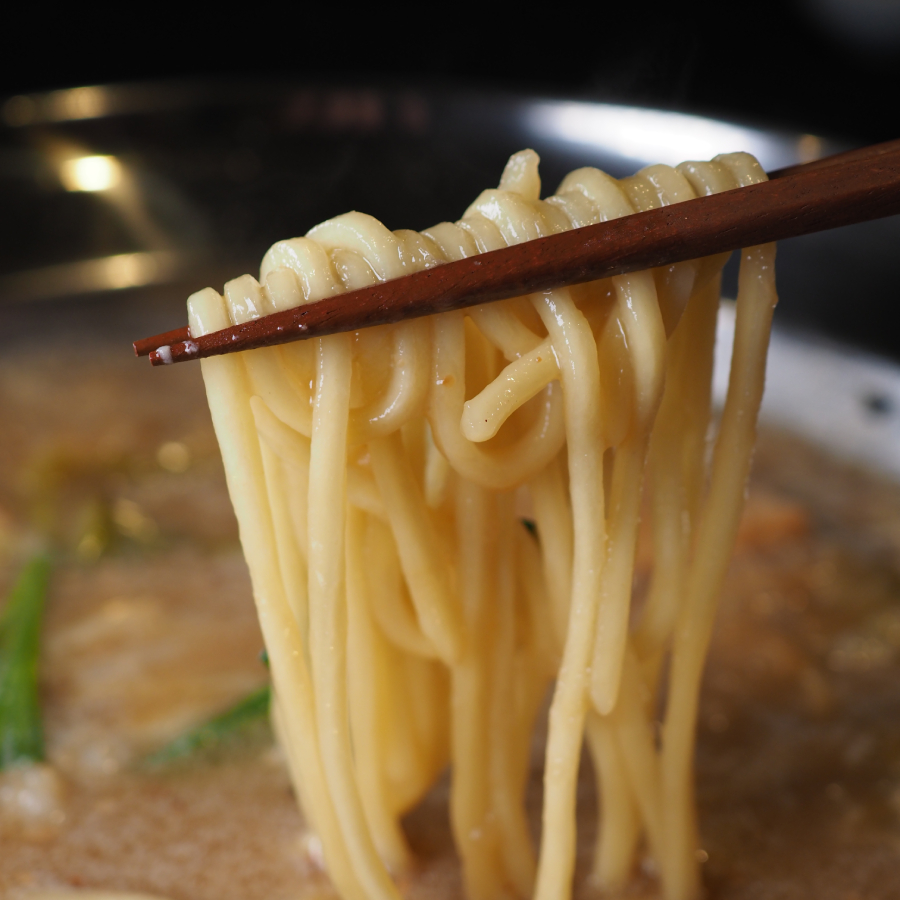 博多料亭稚加榮　もつ鍋　特製味噌味（3人前）