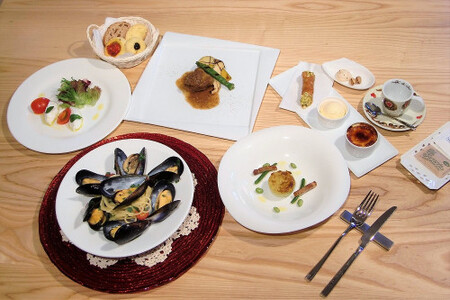 イタリア料理　A due passi ランチコースお食事券【予約制】