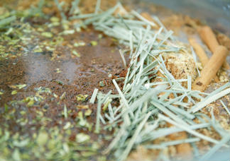 島仕込みクラフトコーラシロップ「TOBA TOBA COLA」310g