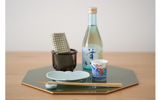 【伊万里焼】伊万里鍋島焼ぐい呑揃（５個入）絵違い H1157