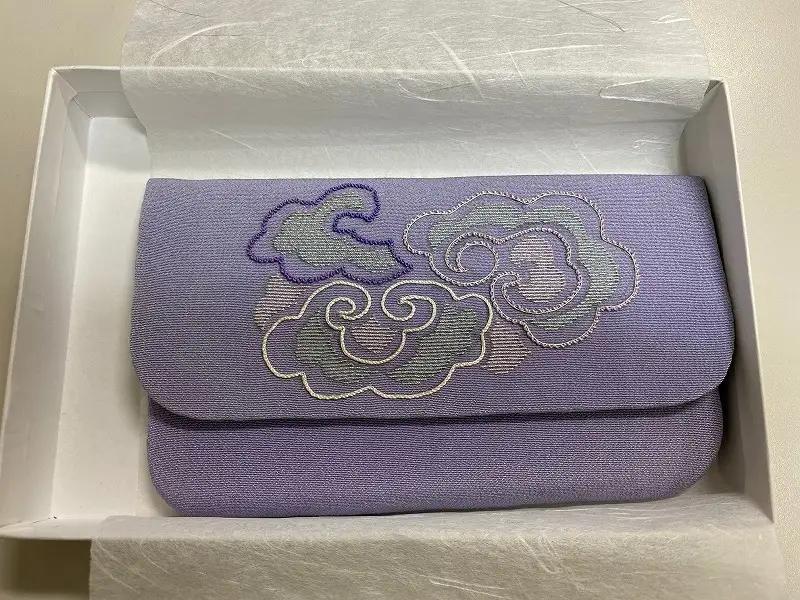 【加賀繍】（うす紫）数珠入れ「雲彩」