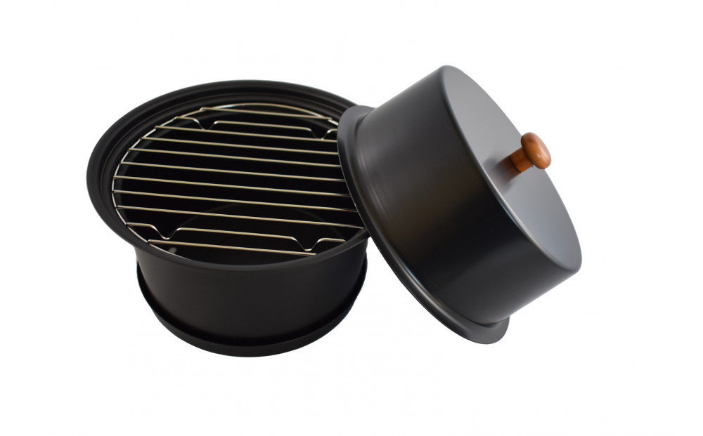 【グラファイトブラック】様々な熱源に対応可能なコンパクトアルミスモーカー