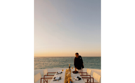 プリシアリゾートヨロンスイートヴィラぺア宿泊券（1泊朝食付）