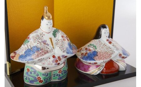 有田焼【其泉】磁器製ひな人形 金屏風・木台付き 賞美堂本店 bb001