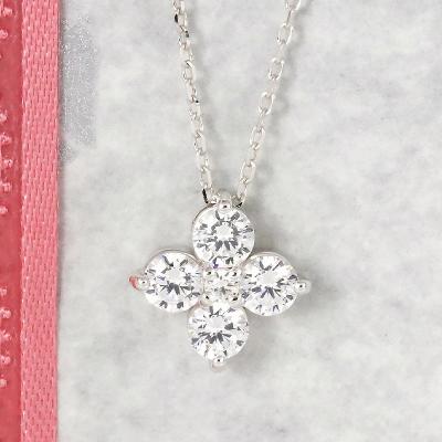 ふるさと納税 甲府市 Pt900　0.50ct　ダイヤモンド スイートフラワー ペンダント-P0081 |  | 01
