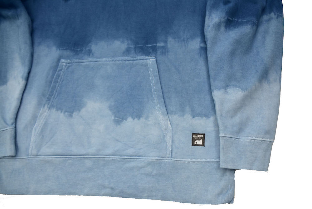 黒部の名水染めタイダイ藍染めパーカーE　Mサイズ