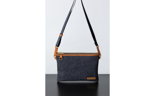 No55736 INNFITH デニムサコッシュ(ダークネイビー／キャメル)｜ファッション 小物 バッグ ショルダーバッグ 鞄 [1171]