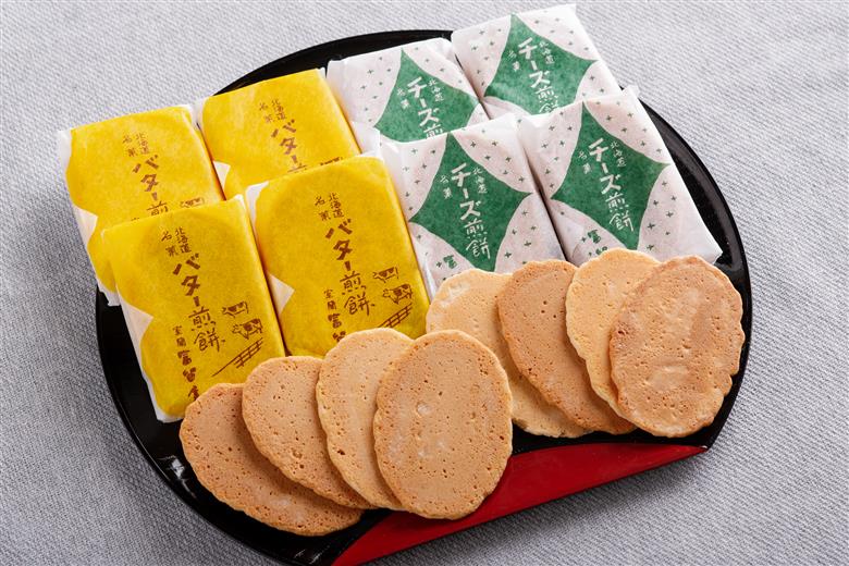 【定期便3回】バター煎餅 4枚包み×12個・チーズ煎餅 4枚包み×12個 MROT004