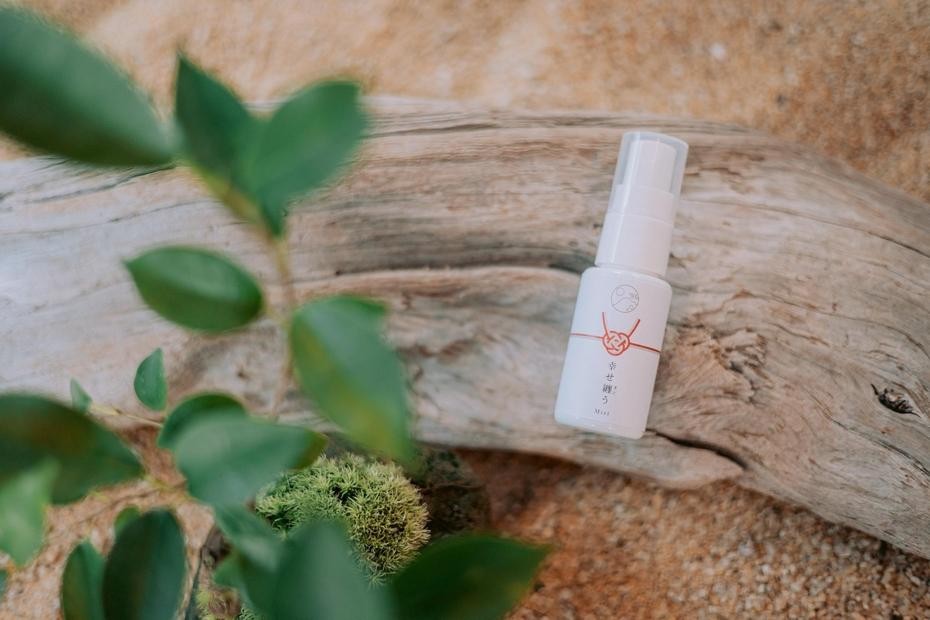 
                  幸せ纏う空間ミスト30ml
                