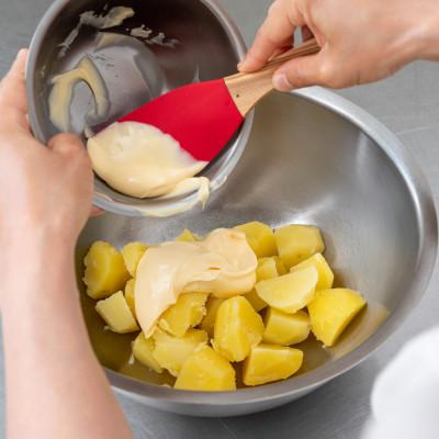 ふるさと納税 燕市 ラバーゼ シリコーンヘラ2本組(レッド・ホワイト) LB-104 |  | 01