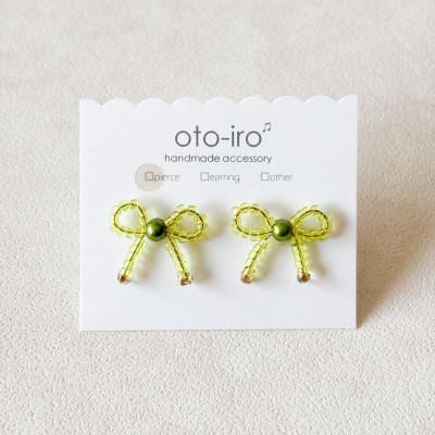 ふるさと納税 長岡京市 きゅっと結んだ小さなビーズリボンのピアス【mini ribbon/クリアグリーン】