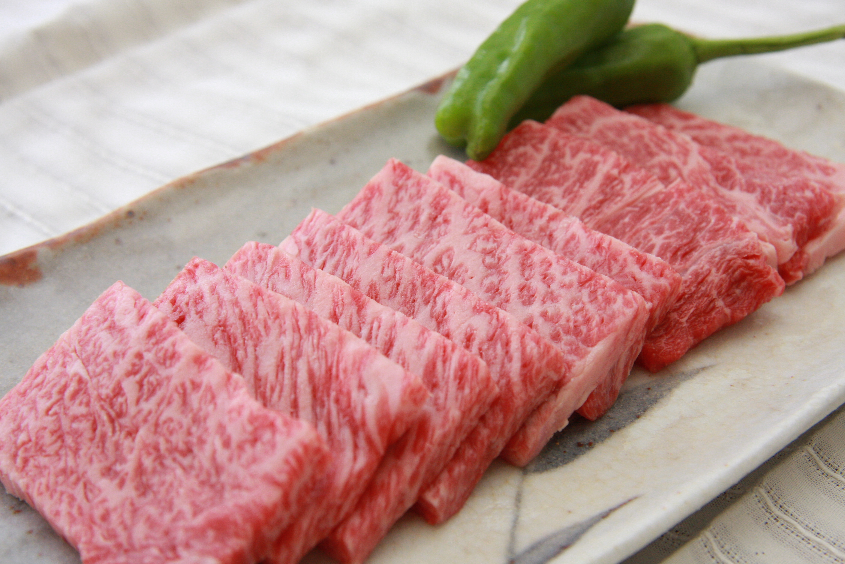 奥出雲和牛焼肉セット 肩ロース400g 赤身450g【牛肉 赤身 霜降り しまね和牛 黒毛和牛 贈答用 冷蔵 チルド 日時指定Ｂ-4】