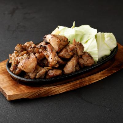 ふるさと納税 えびの市 【えびチャン本店】　鶏肉炭火焼き(真空パック185g×4袋) |  | 01