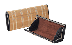 「伝統的工芸品」伊那紬（メガネケース）