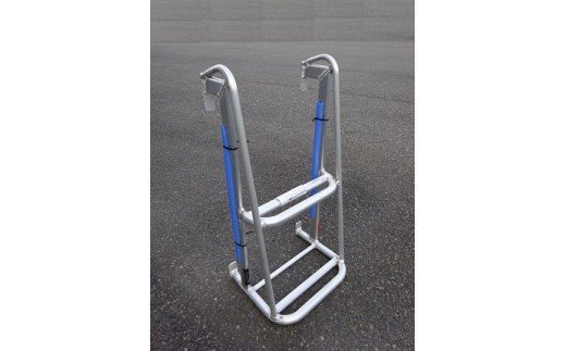【ふるさと納税】 アルミトラック用ステップ TH-2G-570 トラックパーツ 荷台 ステップ 昇降補助 滑り止め 安全 作業効率 アルミ製 軽量 耐久性 トラック用品 車両装備 運送業 物流 ドライバー 積み降ろし 便利グッズ 牧之原市 静岡県