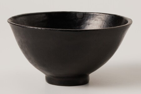 黒土石墨釉茶碗　作者：山下　幾太郎 【0032-099】陶芸 工芸品 CAD 美濃桃山陶 焼き物
