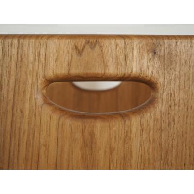 ふるさと納税 川越市 【UMEBACHI FURNITURE】 数量限定　くるみ材の箱いす 1台　子供イス　踏み台　国産材 |  | 02