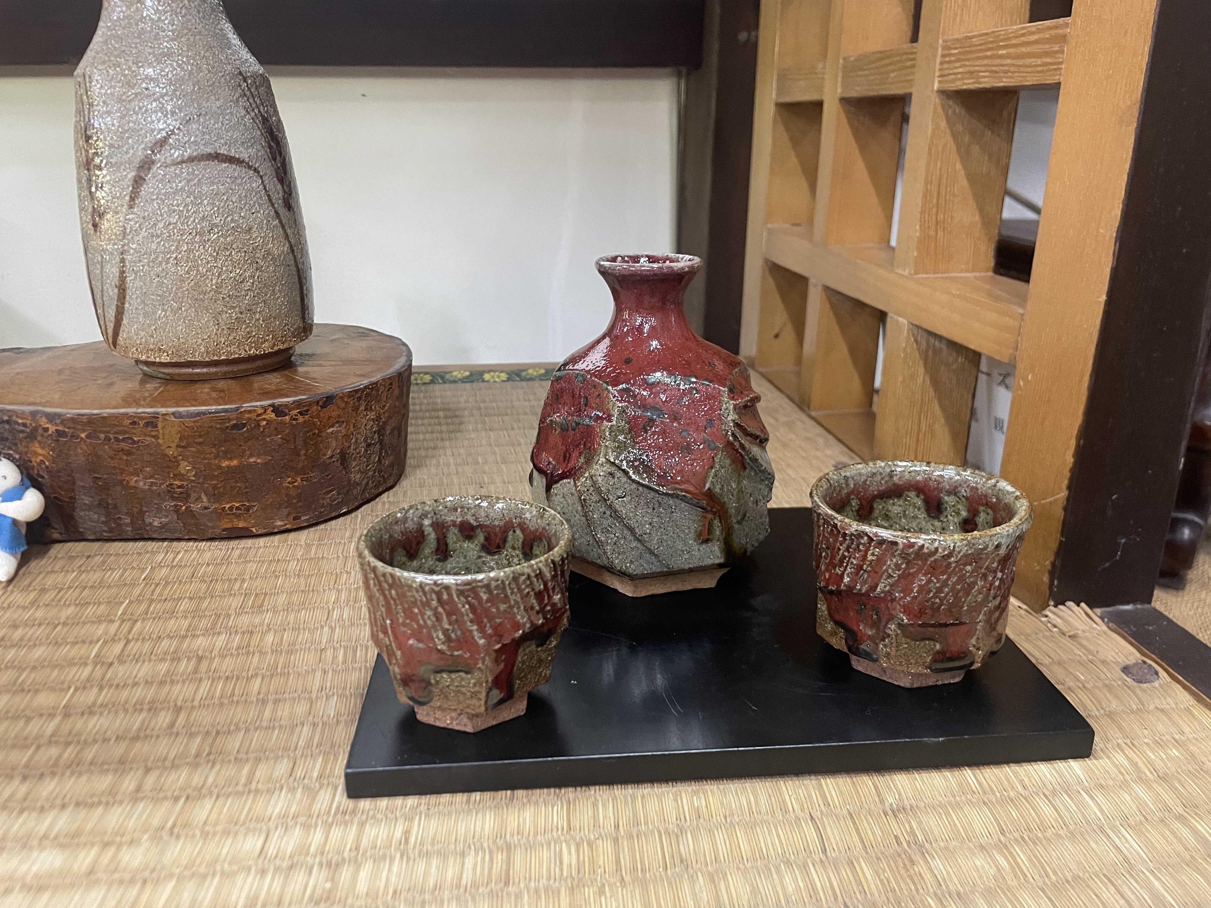 
                  【セット】【丸田宣政窯】黒牟田焼／辰砂　徳利とぐい呑　酒器セット
                