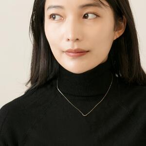 【K18イエローゴールドダイヤモンドネックレス】大人気！上品なカーブデザイン 華奢見えデコルテ 長さ40cm　K18-01-07