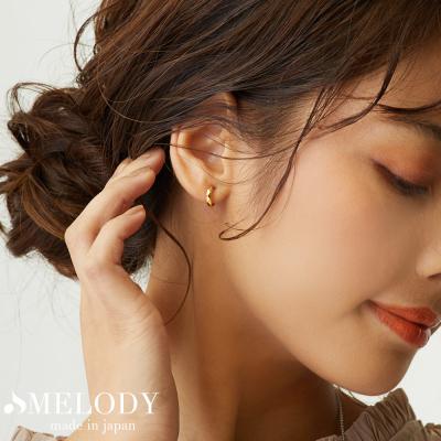 ふるさと納税 荒川区 【ギフト対応可】品のある輝きダイヤカット ピアス(シルバー)【043-003-2-2】 |  | 02